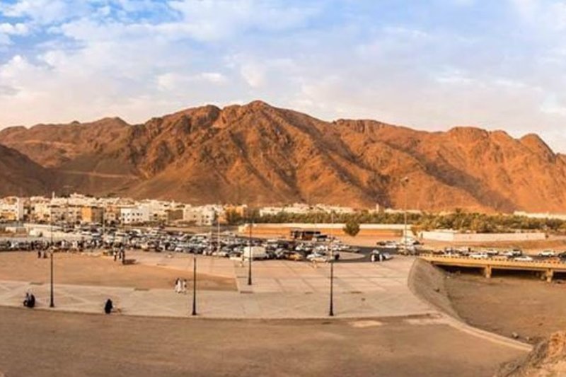 Jabal Uhud, Gunung Penuh Sejarah
