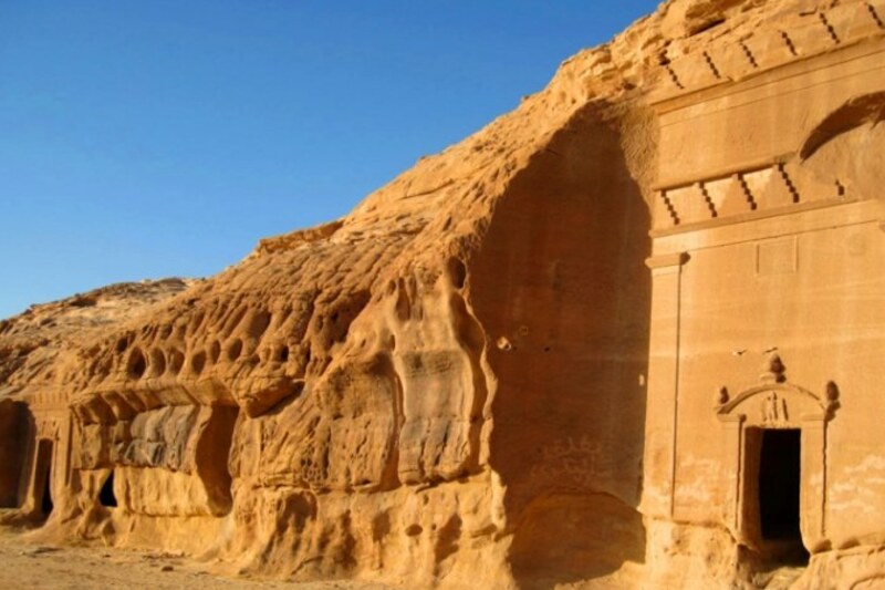 Kota Madain Saleh, Destinasi Wisata yang Konon Terkutuk Kota Madain Saleh, Destinasi Wisata yang Konon Terkutuk