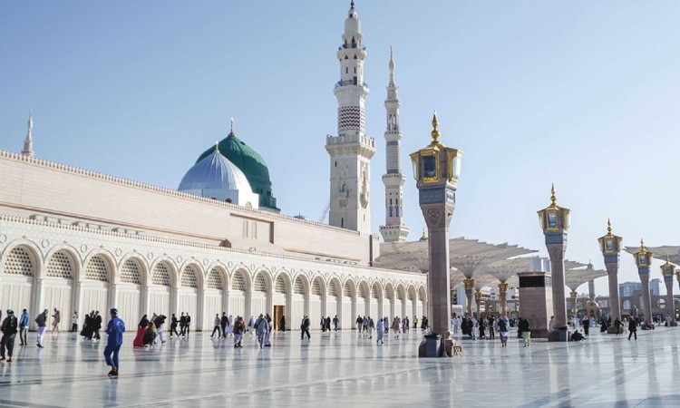 Berangkat Umroh Musim Dingin, Apa yang Perlu Dipersiapkan? Berangkat Umroh Musim Dingin, Apa yang Perlu Dipersiapkan?