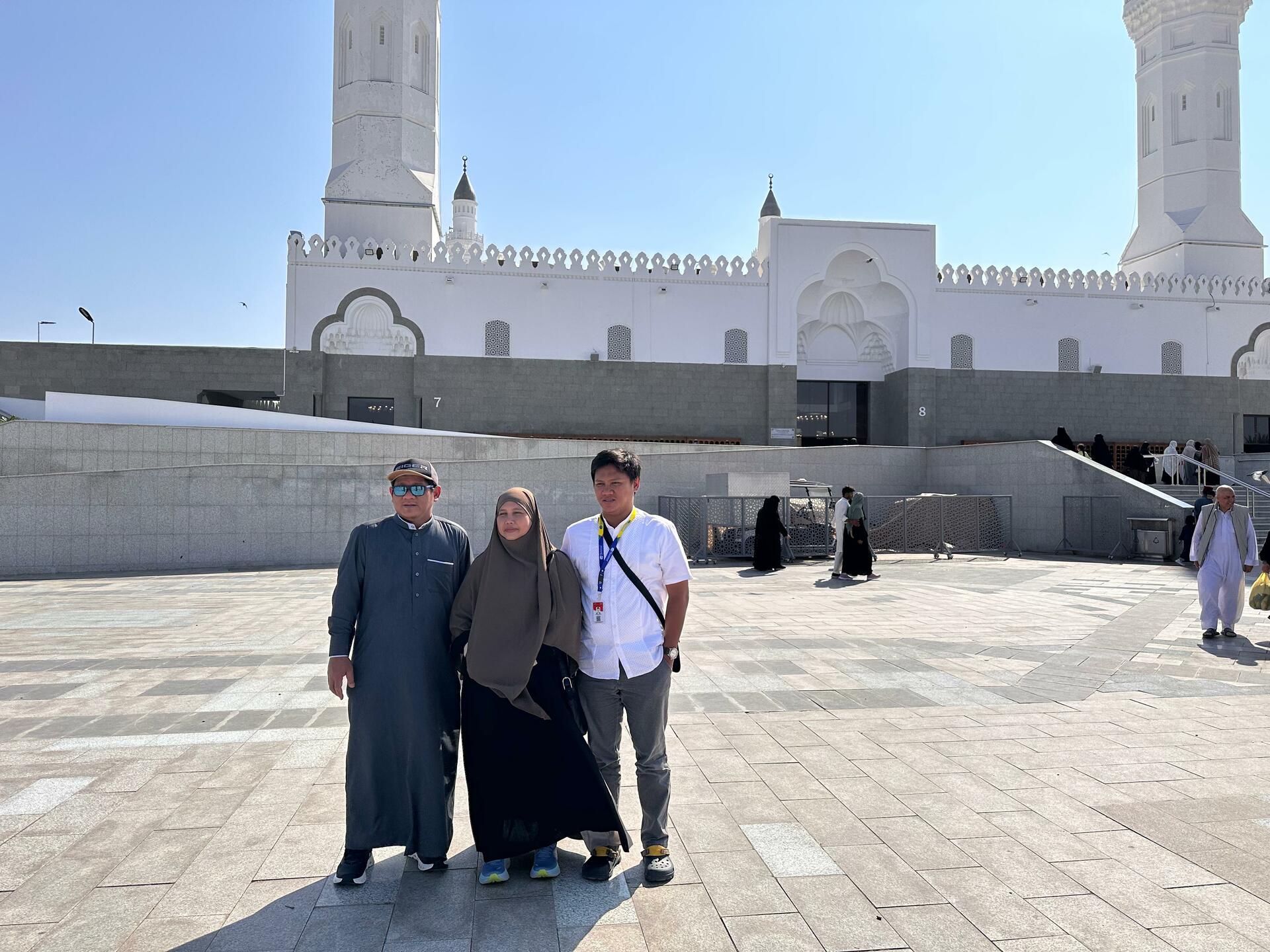Wisata Madinah: Dari Masjid Nabawi hingga Masjid Quba Wisata Madinah: Dari Masjid Nabawi hingga Masjid Quba