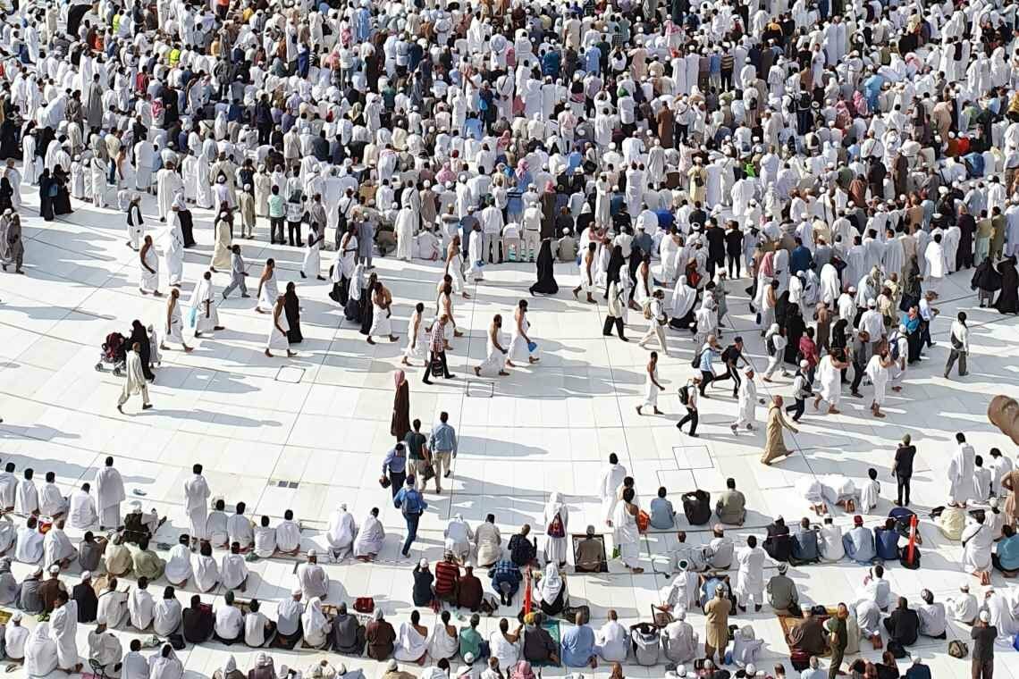 Mengenal Apa Itu Muthawif Umroh, Ini yang Harus Dimiliki pada Agen Travel! Mengenal Apa Itu Muthawif Umroh, Ini yang Harus Dimiliki pada Agen Travel!