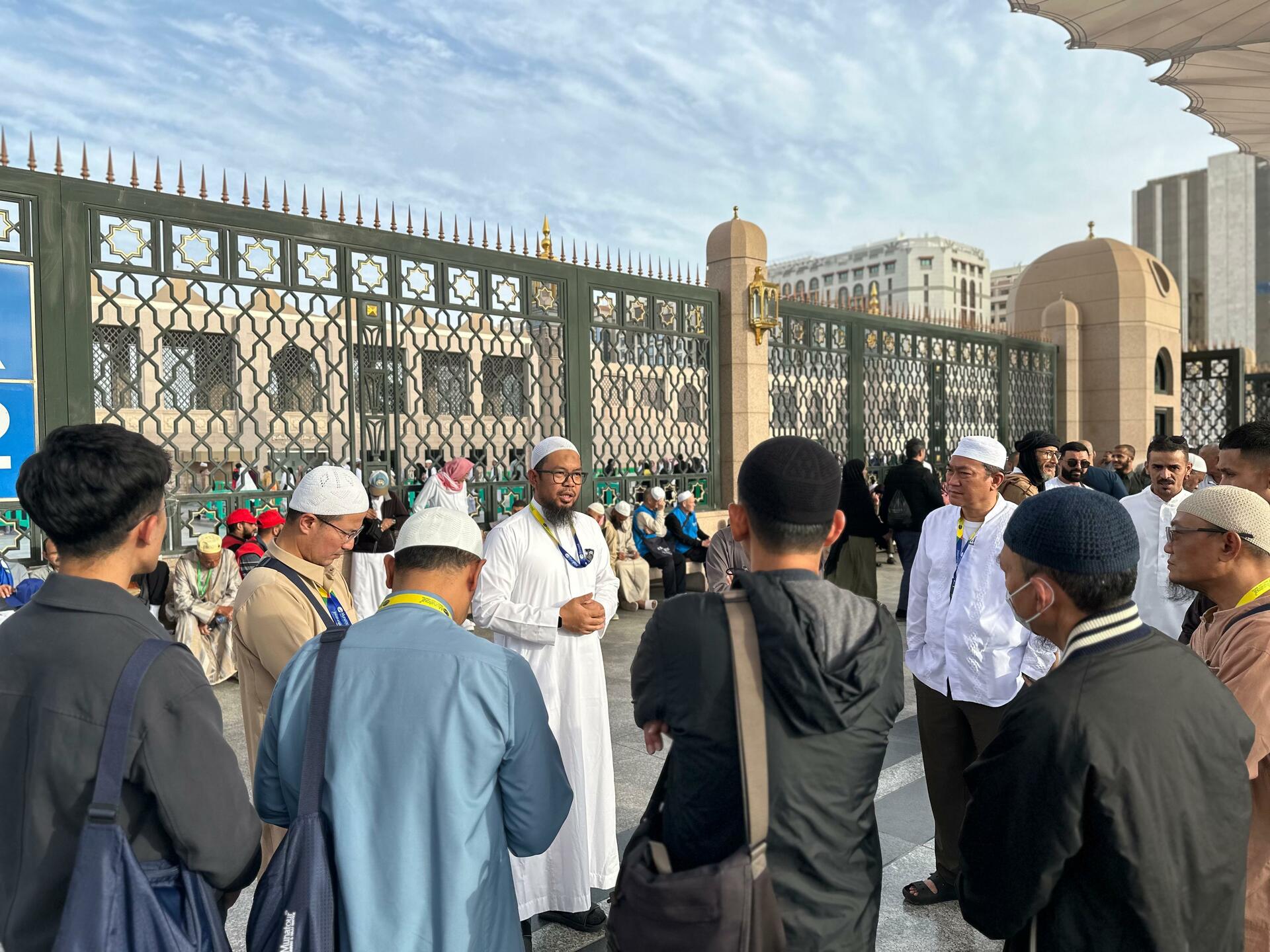 Ziarah Raudhah, Makam Nabi ﷺ & Pemakaman Baqi Ziarah Raudhah, Makam Nabi ﷺ & Pemakaman Baqi