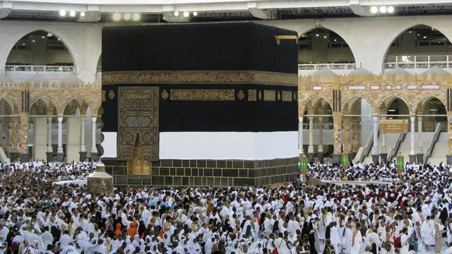 Umroh Mandiri Lebih Hemat? Ini Fakta, Risiko, dan Aturan Resmi dari Kemenag