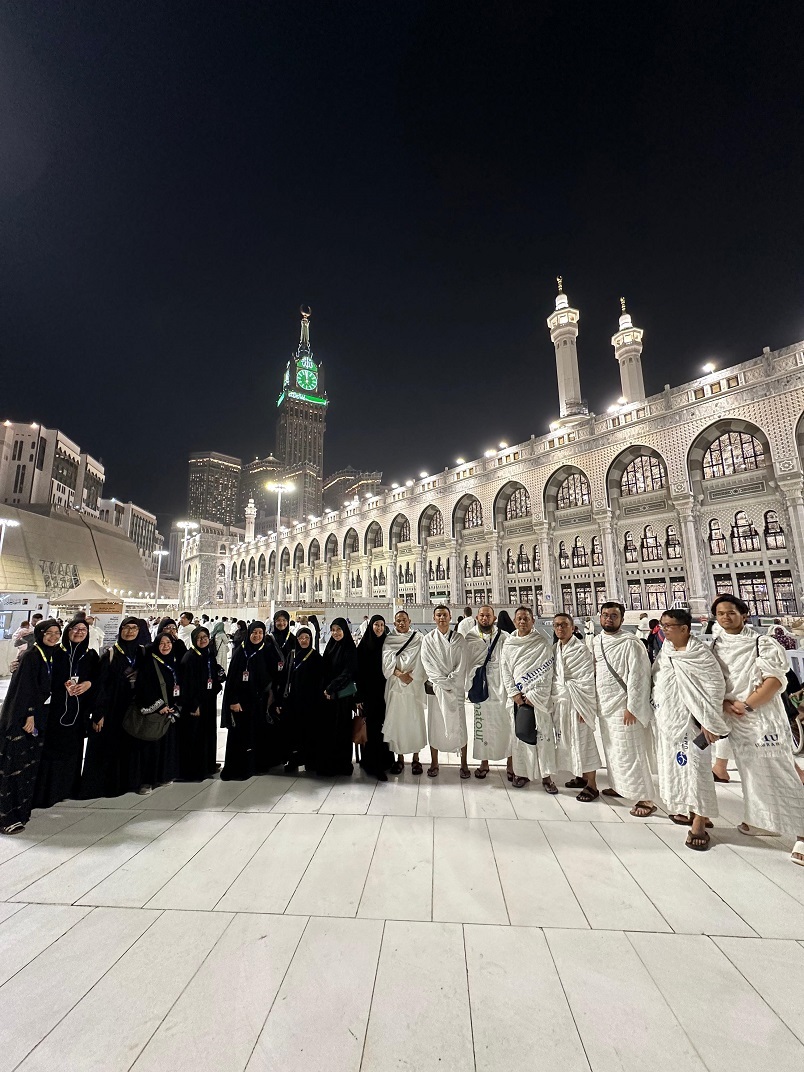 Umrah Mandiri Resmi Legal! Ini Bedanya dengan Umrah bareng Travel Resmi Munatour Umrah Mandiri Resmi Legal! Ini Bedanya dengan Umrah bareng Travel Resmi Munatour