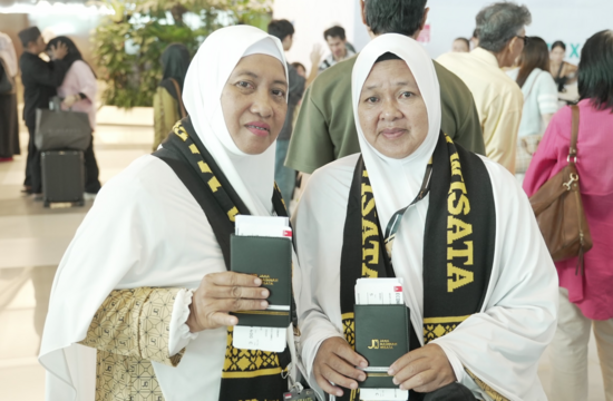 Merasakan Kekhusyukan Ibadah Melalui Program Umroh Private Keluarga