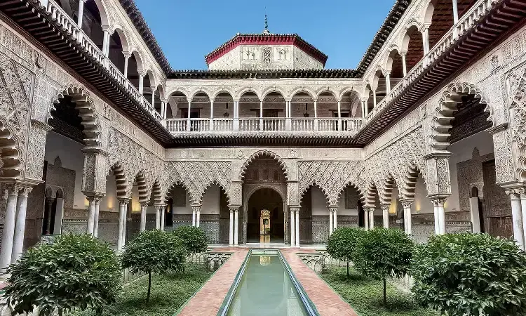 Umroh Plus Spanyol: Menapaki Jejak Kejayaan Islam di Andalusia	