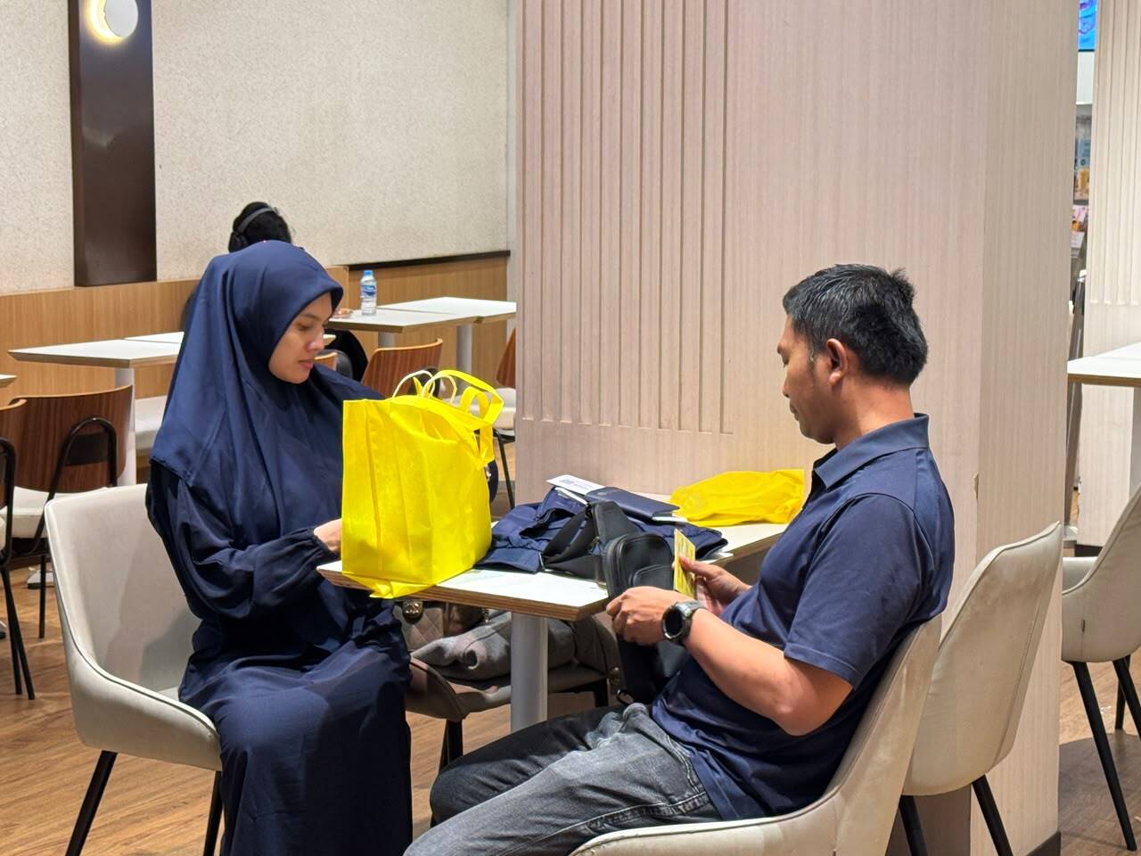 Umroh Private Keluarga Bapak Parikhesit Berangkat Bersama Munatour dengan Saudia Airlines Direct Jeddah Umroh Private Keluarga Bapak Parikhesit Berangkat Bersama Munatour dengan Saudia Airlines Direct Jeddah