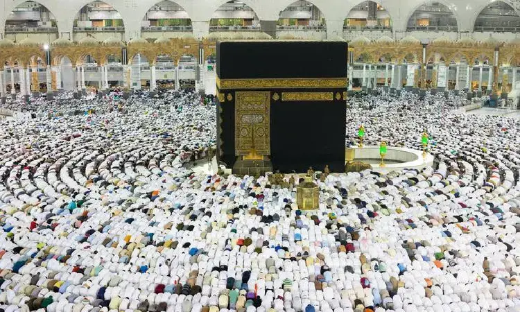 Resiko Ekspansi Bisnis Travel Umroh yang Wajib Diperhatikan Agar Tak Salah Langkah