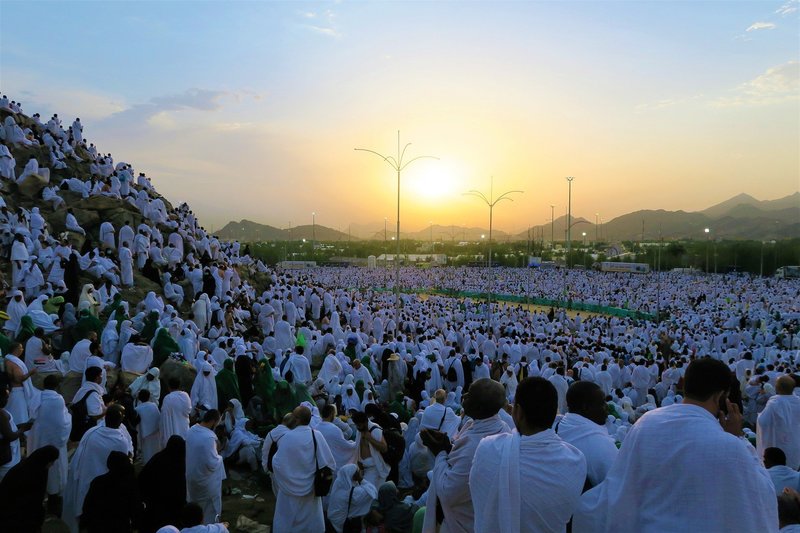 Perintah Haji dalam Al Quran dan Hadits yang Menjadi Landasan Bagi Umat Islam