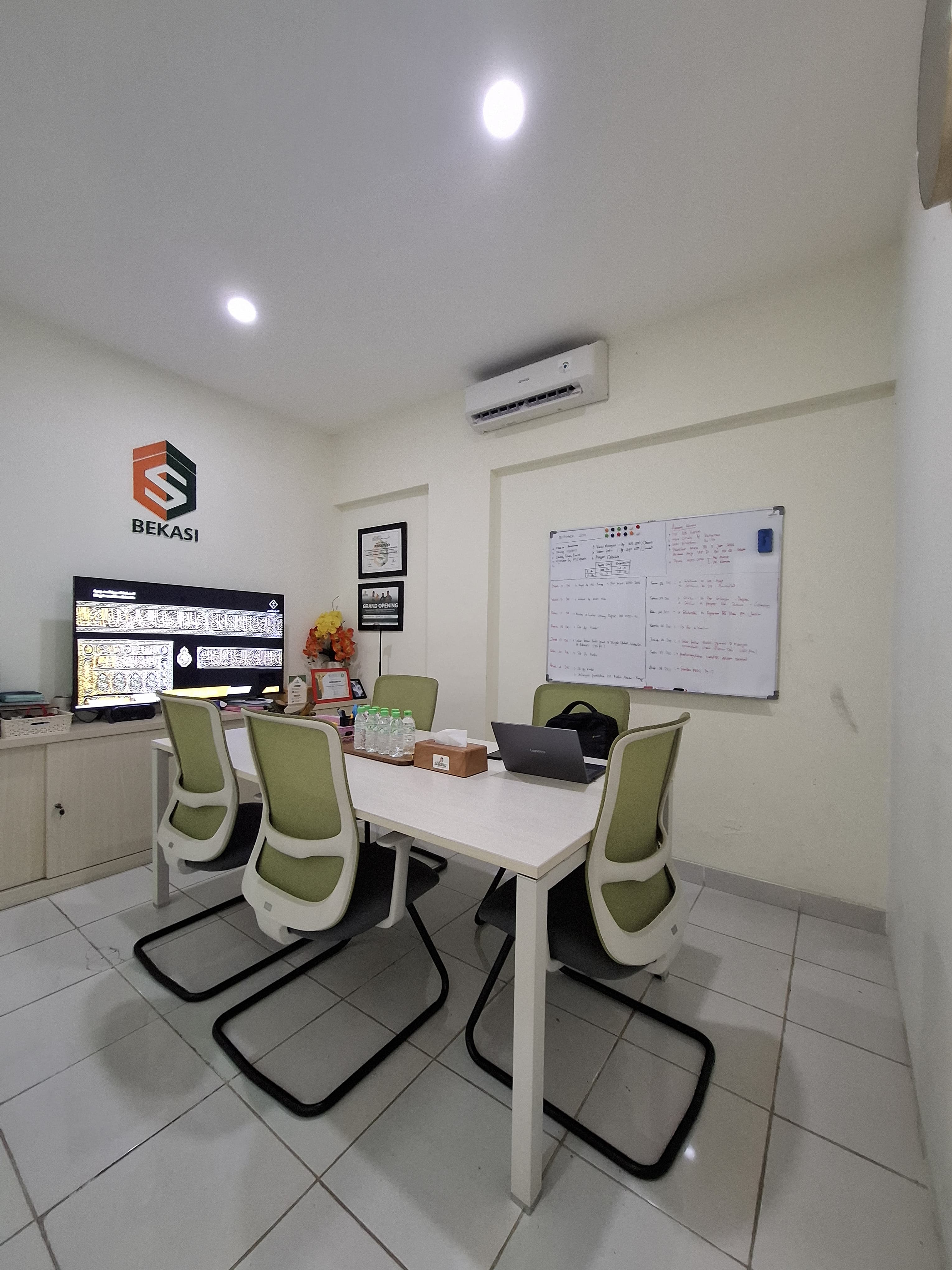 Safana Bekasi Tampak Dalam