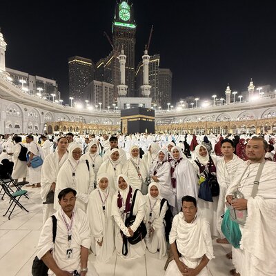 Momen Bahagia Jamaah Umroh Hadiyya (Januari 2025)