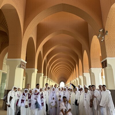 Momen Bahagia Jamaah Umroh Hadiyya (Januari 2025)