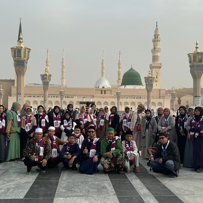 Momen Bahagia Jamaah Umroh Hadiyya (Maret 2025)