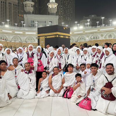 Momen Bahagia Jamaah Umroh Hadiyya (Juli 2025)