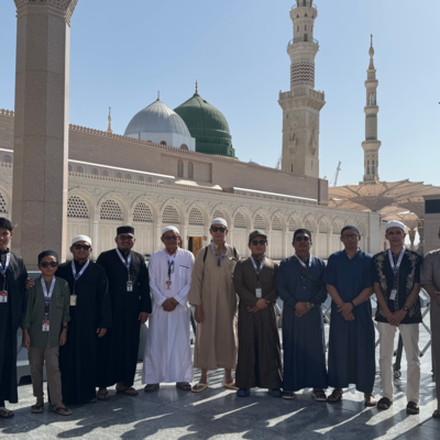 Momen Bahagia Jamaah Umroh Hadiyya (Juli 2025)