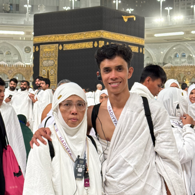 Momen Bahagia Jamaah Umroh Hadiyya (Juli 2025)