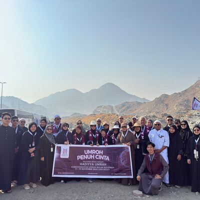 Momen Bahagia Jamaah Umroh Hadiyya (November 2025)