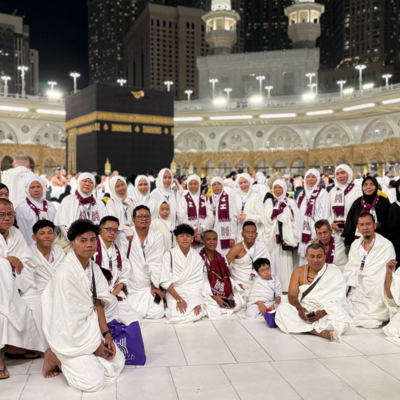 Momen Bahagia Jamaah Umroh Hadiyya (Desember 2025)