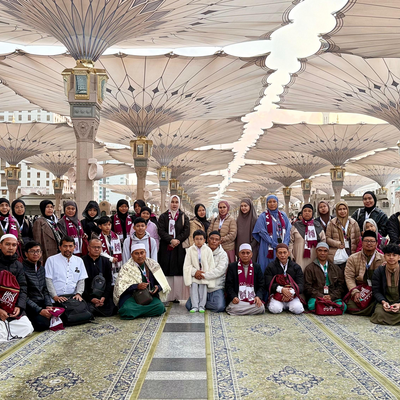 Momen Bahagia Jamaah Umroh Hadiyya (Desember 2025)