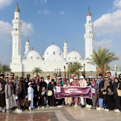 Momen Bahagia Jamaah Umroh Hadiyya (Desember 2025)