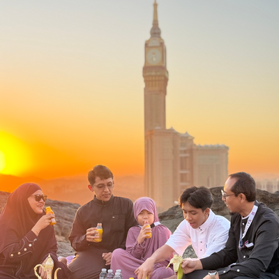 Momen Bahagia Jamaah Umroh Hadiyya (Desember 2025)