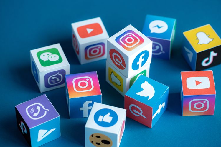 Penggunaan media sosial, Sumber: kompas.com