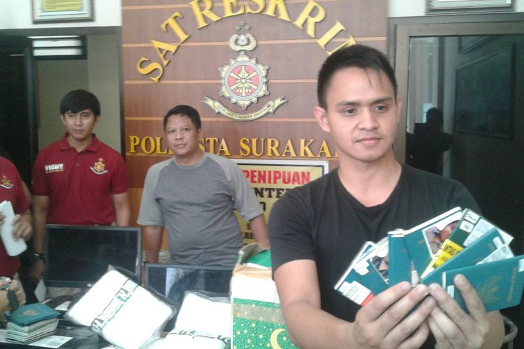 Paspor korban penipuan dari Utsmaniyah Hannien Tour, Sumber: regional.kompas.com