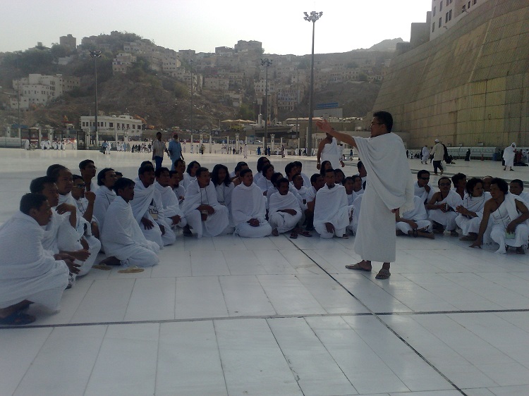 Muthawif umroh, Sumber:  rafiqjauhary.com