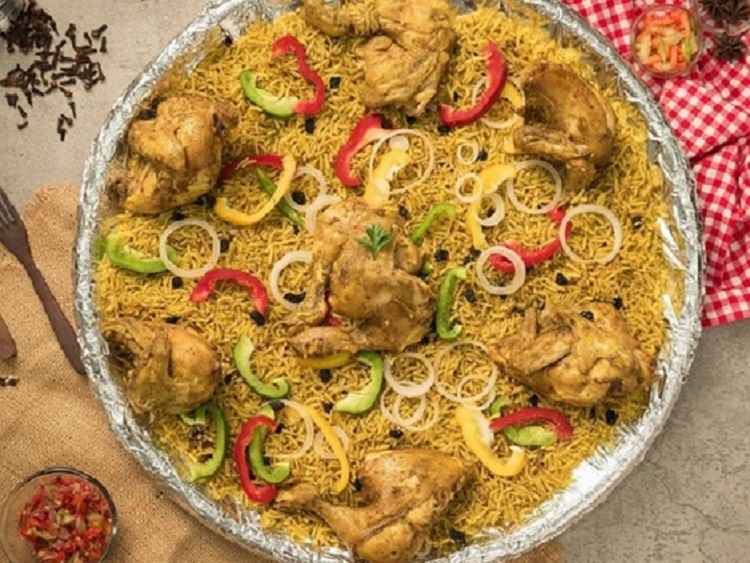 Nasi mandhi khas Arab, Sumber: scmedia.id

