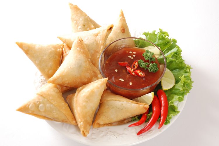Gambar makanan samosa, Sumber: travel.kompas.com