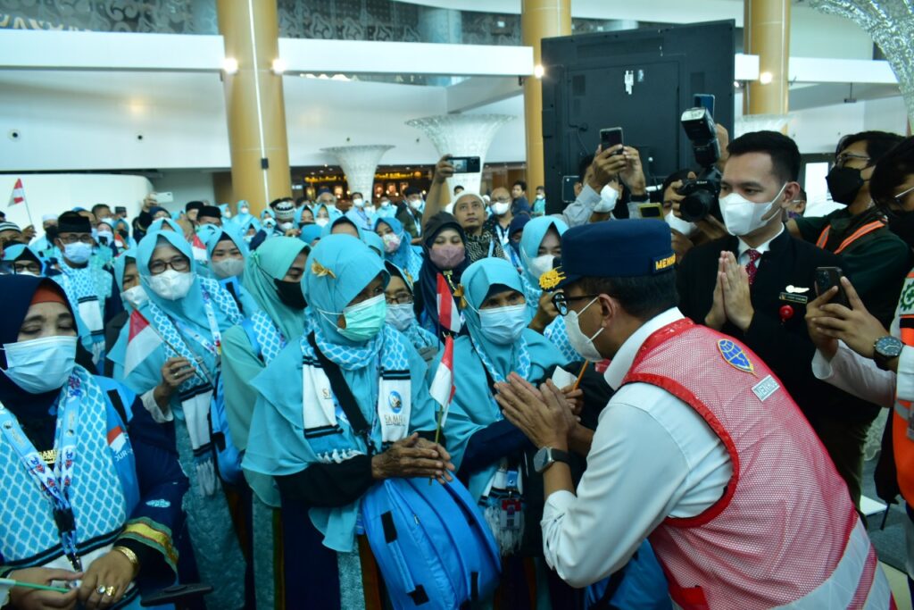 manajemen yang baik, awal kesuksesan travel umroh. sumber:  poskota.co