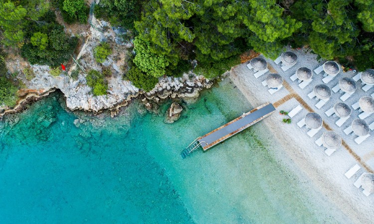 Destinasi wisata alam Pantai Antalya di Turki, Sumber: telegraph.co.uk