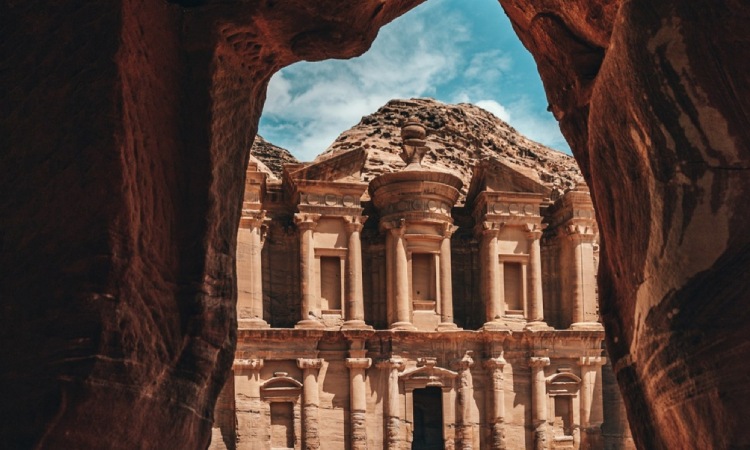 Situs kuno terkenal 'Petra', Sumber: pikiran-rakyat.com