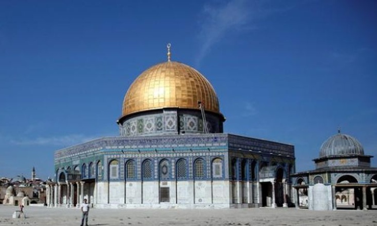 Perjalanan umroh sekaligus ke Masjidil Aqsa, Sumber: salam.ui.ac.id