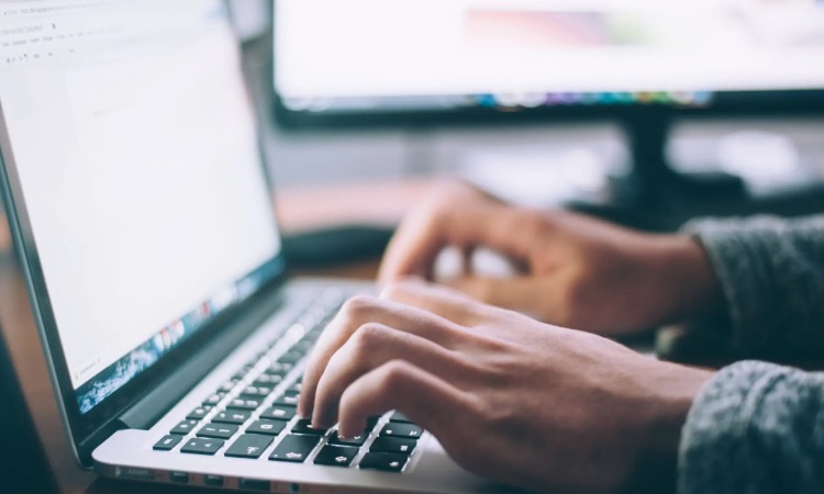 Perbaharui isi konten website, Sumber: toffeedev.com