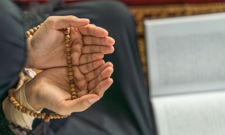 Waktu ketika bertasbih, Sumber: detik.com