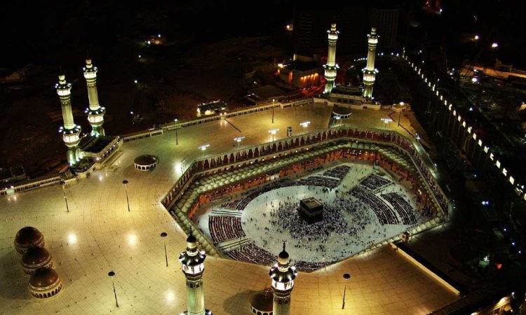 Efisiensi biaya haji maupun umroh, Sumber: holidify.com