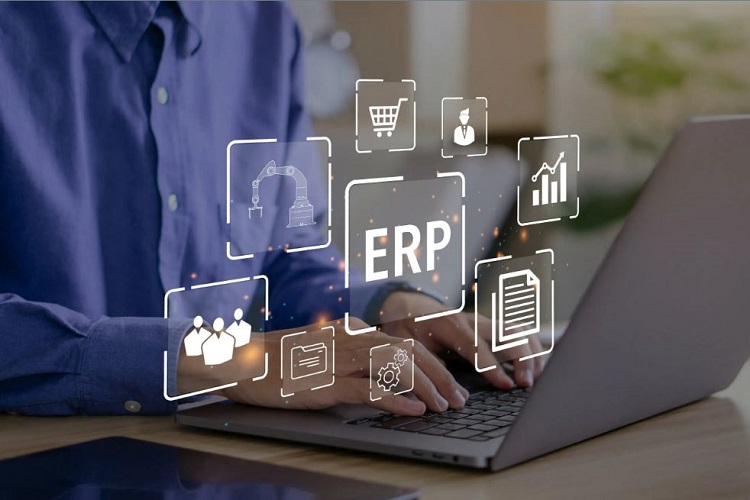 Dengan ERP pengelolaan keuangan menjadi lebih efektif, Sumber: marketeers.com