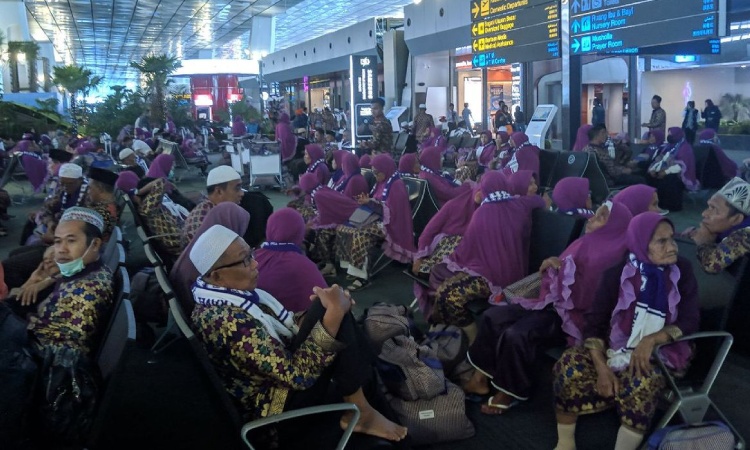 Kasus jamaah umroh yang terlantar, Sumber: kompas.com