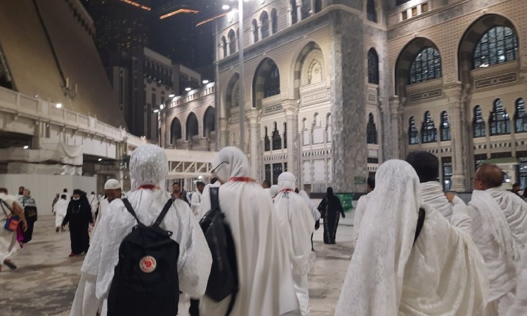 Pelaksanaan ibadah umroh, Sumber: detik.com