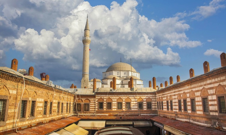 Tour wisata Izmir, Sumber: production.imgix.net
