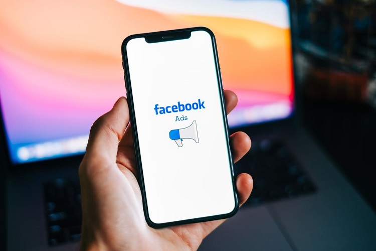 Memanfaatkan facebook ads untuk mempromosikan travel umroh, Sumber: grapadikonsultan.com