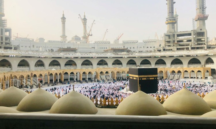 Promosi paket umroh, Sumber: pexels.com