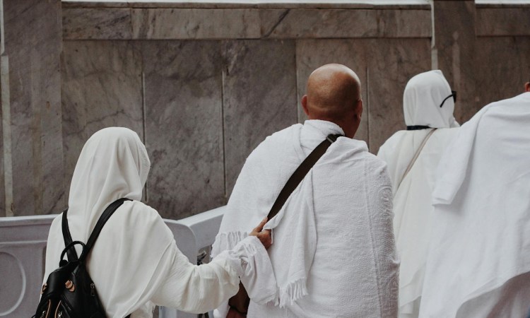 Kelompok jamaah haji, Sumber: pexels.com