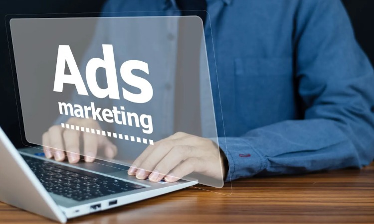 Iklan banner website, Sumber: toffeedev.com