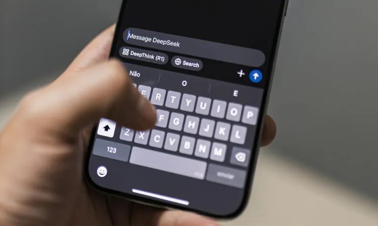 Keuntungan menggunakan fitur live chat, Sumber: pexels.com
