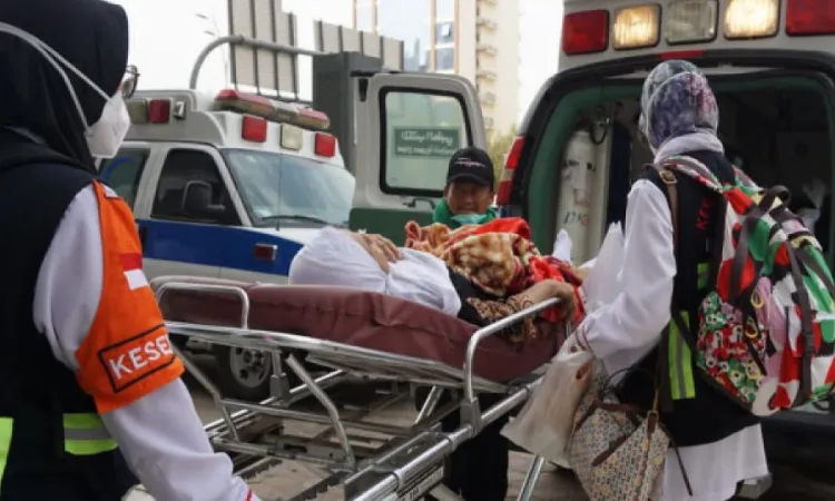 Pertolongan pertama saat jamaah umroh sakit, Sumber: antaranews.com