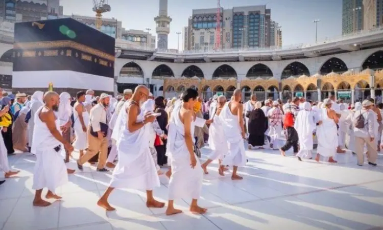 Umroh bulan safar, Sumber: outlooktravel.co.uk