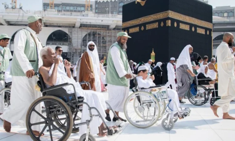 Jamaah disabilitas, Sumber: qamarislamkhan.com