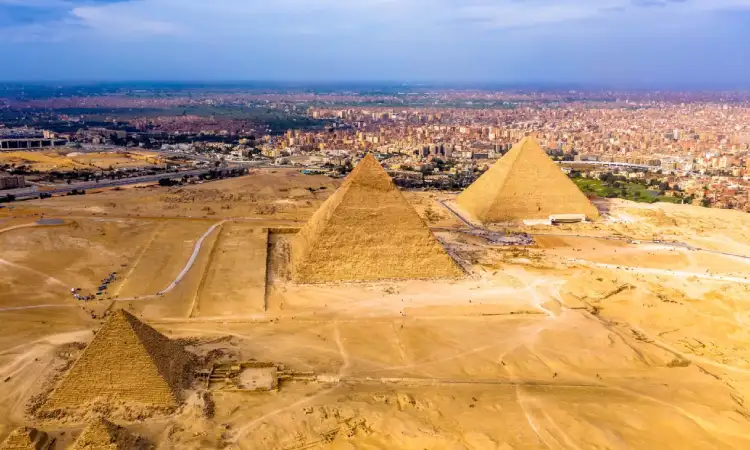 Kota Giza, Sumber: revigorate.com